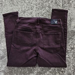 SOLD in LOT AEO High Rise Stretch Jegging Crop Size 4-6L Dark Berry Wine Pants